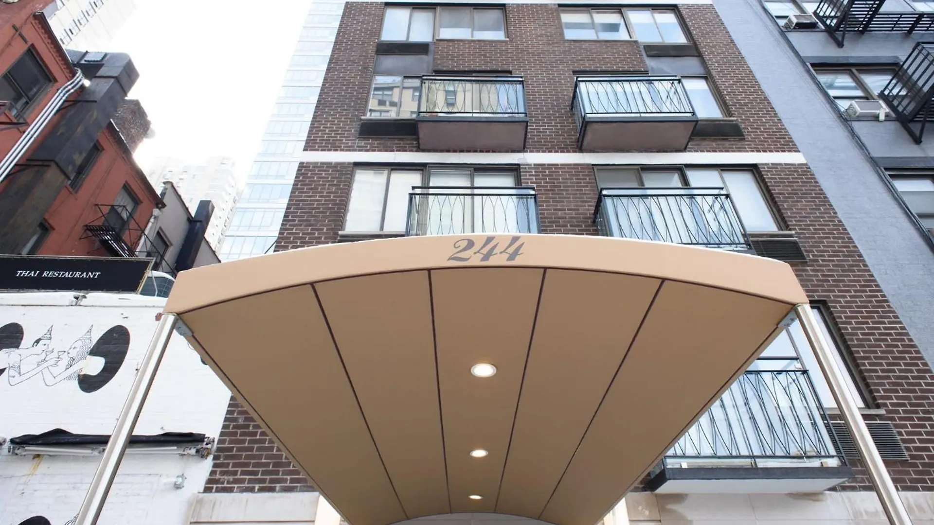 Апартаменты 75-4B Duplex 3Br Brand New W&D Prime Ues Нью-Йорк 0*,  США